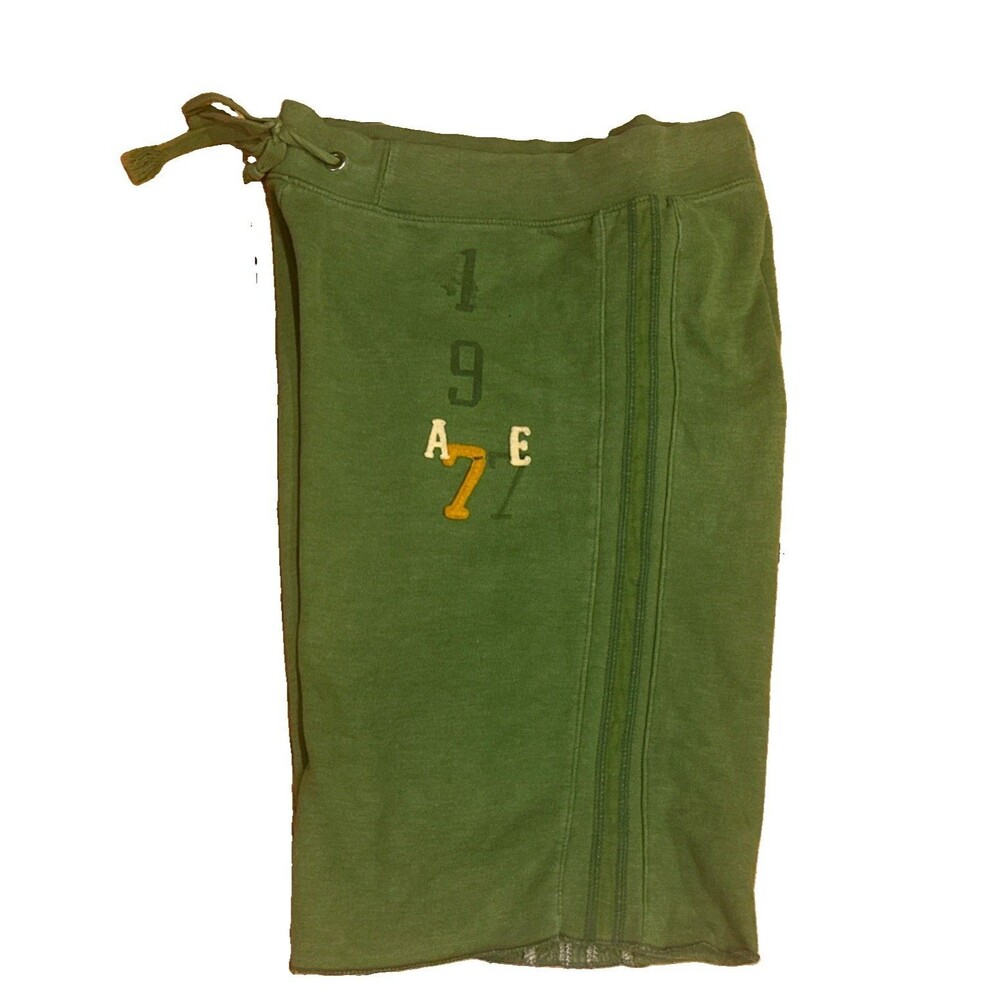 Vintage American Eagle Green Sweat Shorts Y2K Size Large Lounge Athletic Raw Hem - Picture 9 of 10
